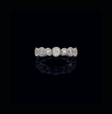 A ‘Jazz’ brilliant ring by Tiffany & Co, total weight c. 2 ct - Exkluzivní šperky
