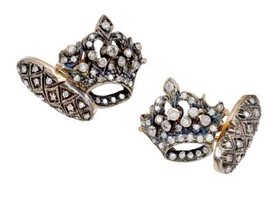 A pair of diamond cufflinks – Crowns, total weight ca. 1,10 ct - Náramkové a kapesní hodinky