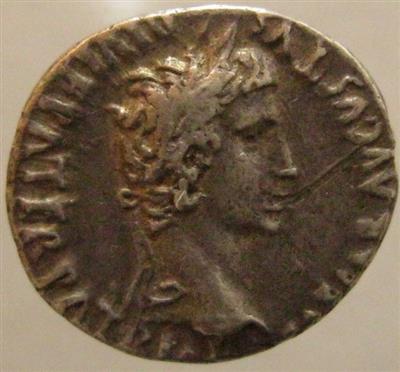 Augustus 27 v. C -14 n. C. - Mince, medaile a papírové peníze