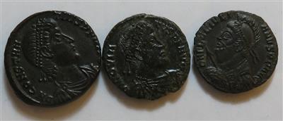 Römische Kaiserzeit (12 Stk., davon 2 AR) - Münzen und Medaillen