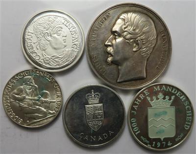 International (5 Stk. AR Medaillen) - Coins and medals