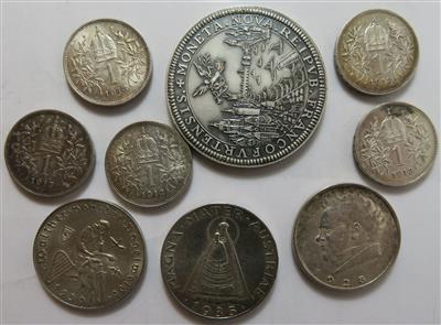 International (9 Stück, davon 8 AR) - Coins and medals
