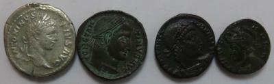 Antike (ca. 54 Stück, davon 1 AR) - Münzen und Medaillen