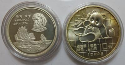 China (2 Stück AR) - Münzen und Medaillen