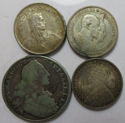 International (4 Stk. AR) - Münzen und Medaillen