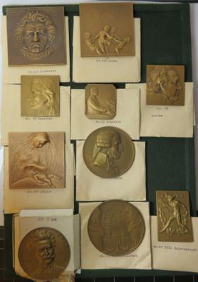 Medaillen und Plaketten (ca. 14 Stk. AE) - Coins and medals