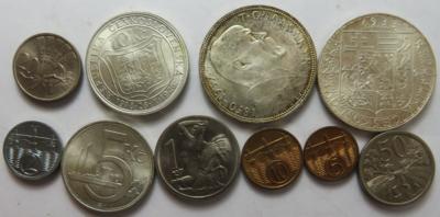 International (ca. 48 Stk., davon ca. 16 AR) - Coins and medals