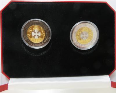 Gibraltar- Tri. Metall 2 Münzensatz auf das 21. Jahrhundert - Mince a medaile