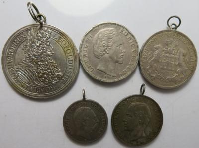 International (ca. 21 Stk., davon ca. 18 AR) - Monete e medaglie