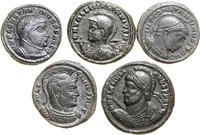 (14 Bronzemünzen) keine Doubletten; "Büsten mit Helmen" - Mince a medaile