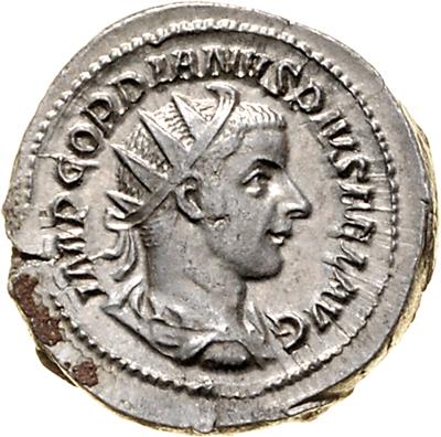 Gordianus III. 238-244 - Mince a medaile