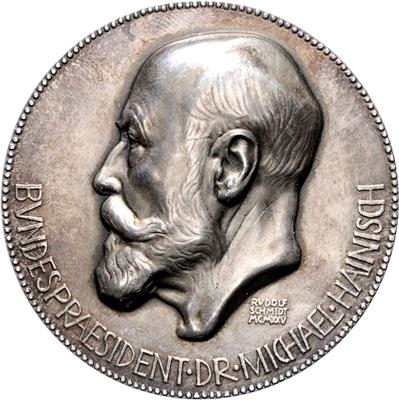 Bundespräsident Dr. Michael Hainisch - Coins and medals