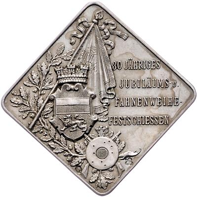 30jähriges Jubiläums- und Fahnenweihfestschießen in Mödling im August 1899 - Mince, medaile a papírové peníze