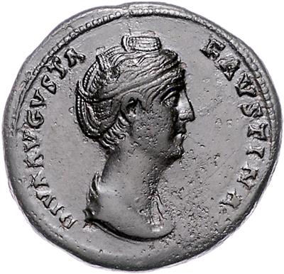 Diva Faustina d.Ä. - Münzen, Medaillen und Papiergeld