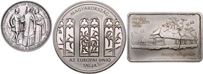 Ungarn - Mince, medaile a papírové peníze