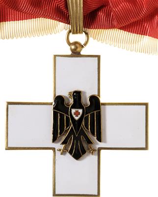 Ehrenzeichen des Deutschen Roten Kreuzes, - Orden und Auszeichnungen