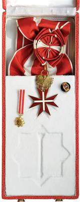 Ehrenzeichen für Verdienste um die Republik Österreich, - Orders and decorations