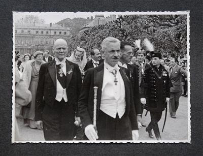 Photoalbum Hochzeit Otto von Habsburg in Nancy am 10. Mai 1951, - Orden und Auszeichnungen