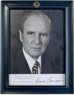Geschenkfoto des deutschen Bundespräsidenten Karl Carstens, - Řády a vyznamenání