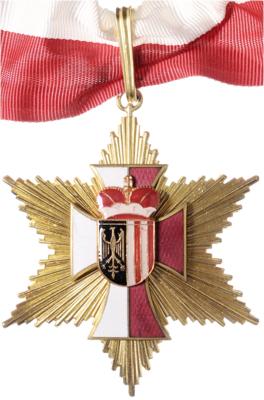 Ehrenzeichen für Verdienste um das Land Oberösterreich, - Decorazioni e onorificenze