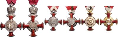 Lot Verdienstkreuze, - Medals and awards