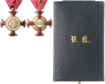 Goldenes Verdienstkreuz, - Orden und Auszeichnungen