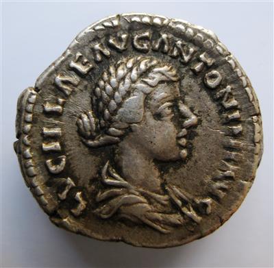 Kaiserin Lucilla, Gattin des Lucius Verus (161-169) - Mince a medaile