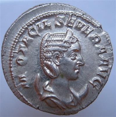 Otacilla Severa, Gattin des Philippus I. - Coins and medals