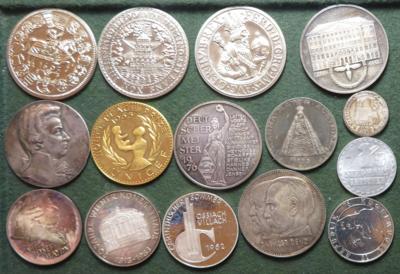 Medaillen/Jetons (ca. 15 Stk.) - Münzen und Medaillen