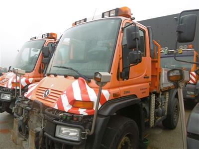 Zugmaschine "Mercedes Benz Unimog U500", - Motorová vozidla a technika