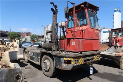 Industrie-Zugmaschine "Kalmar TRX252 LHD 4 x 4", - Fahrzeuge und Technik