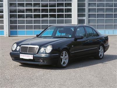 PKW "Mercedes-Benz E55 AMG Automatik", - Motorová vozidla a technika