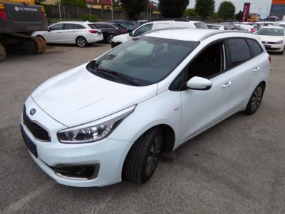 PKW "Kia Ceed SW 1.6 CRDi Silber MT6", - Cars and vehicles