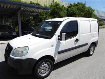 LKW "Fiat Doblo Cargo 1.6 Natural Power", - Motorová vozidla a technika