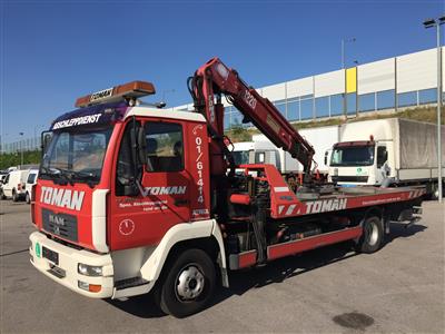 LKW "MAN LE 220 C" Autotransporter mit Frontkran "HMF 1222 T3", - Motorová vozidla a technika