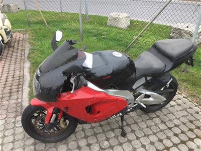 MR "Aprilia RSV 1000", - Motorová vozidla a technika