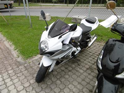 MR "Suzuki GSXR-R1000", - Fahrzeuge und Technik