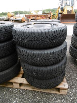 4 Winterreifen "Goodyear UG9 175/70 R14" inklusive Stahlfelgen, - Macchine e apparecchi tecnici