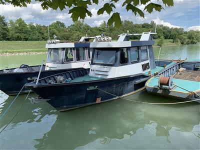 Kajüten-Stahlboot "Wildungsmauer Werft Linz", - Macchine e apparecchi tecnici