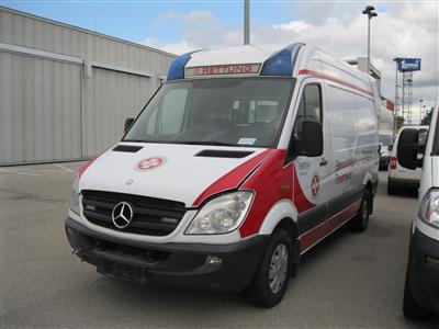 Krankenwagen "Mercedes Sprinter 313 CDI HD 3.5t / 3665 mm", - Fahrzeuge und Technik