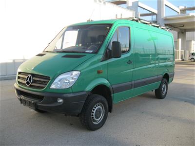 LKW "Mercedes-Benz Sprinter Kastenwagen 315 CDI 4 x 4 3.5t/3665 mm", - Cars and vehicles