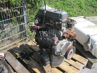 Motor "Mercedes-Benz OM364-E1", - Motorová vozidla a technika