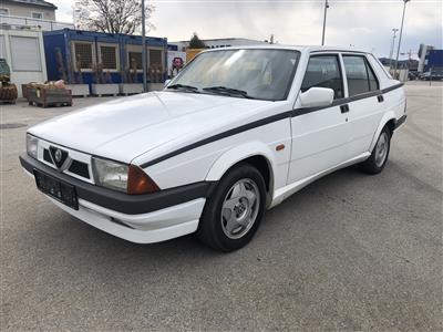 PKW "Alfa Romeo 75 1.6 IE", - Fahrzeuge und Technik