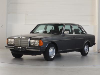1984 Mercedes-Benz 300 D - Cars and vehicles