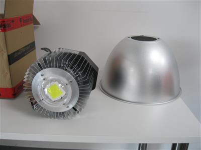 LED-Hallenleuchte "RoHS TX-HB-PRO-150W", - Postfundstücke