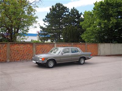 1979 Mercedes-Benz 450 SE - Klassische Fahrzeuge und Automobilia