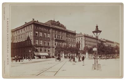 18 Fotos "Wiener Verkehrs/Straßenszenen" - Klassische Fahrzeuge und Automobilia