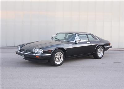 1990 Jaguar XJ-S V12 - Classic Cars