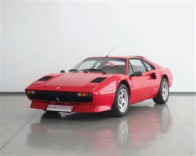 1979 Ferrari 308 GTB - Historická motorová vozidla