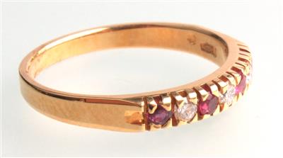 Rubin-Brillant Ring - Jewellery